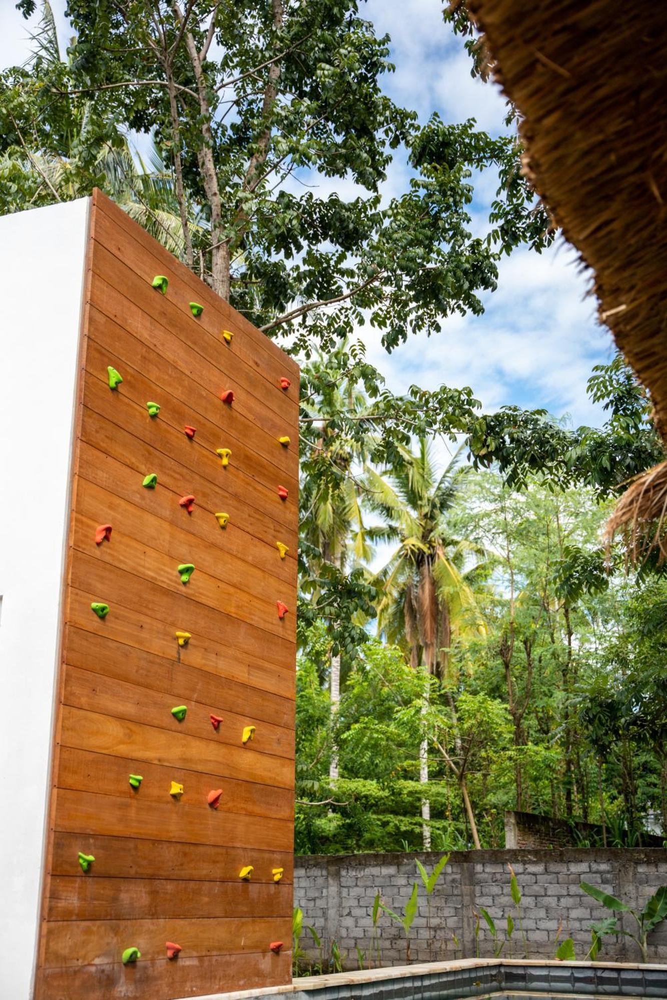 Twiny'S Hotel Kuta  Ngoại thất bức ảnh