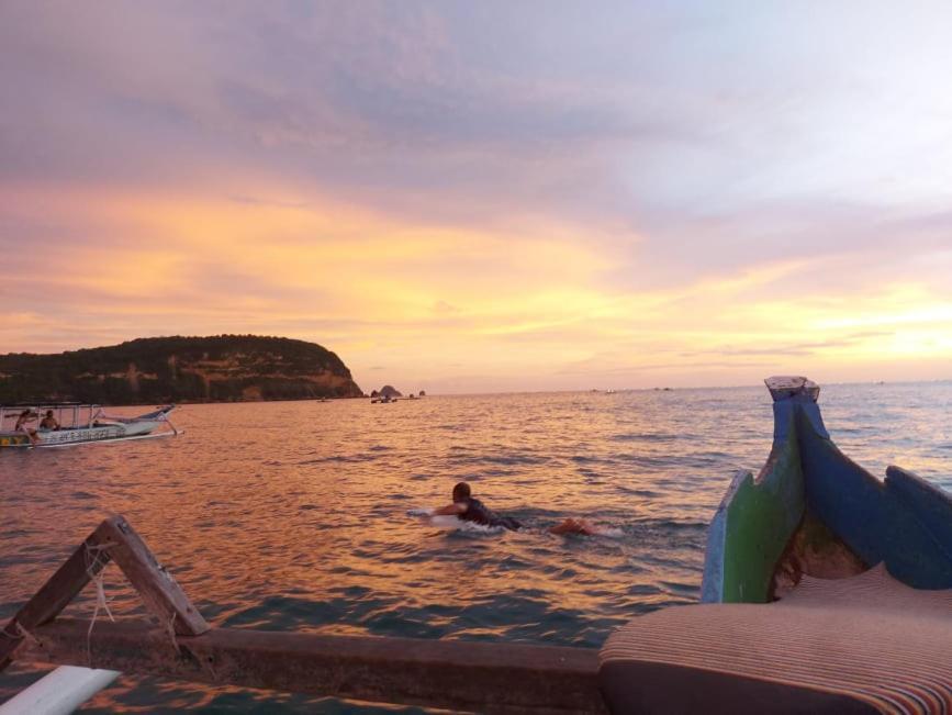 Twiny'S Hotel Kuta  Ngoại thất bức ảnh