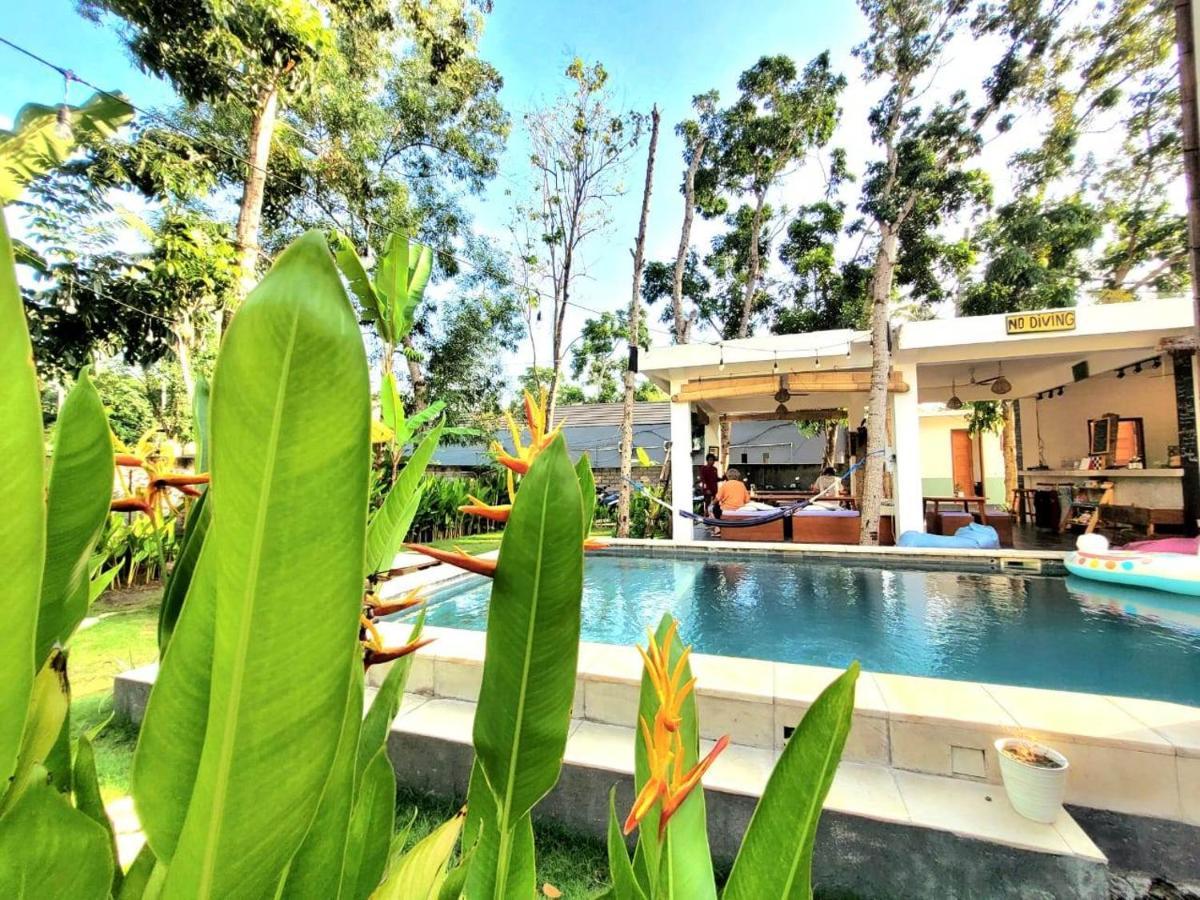 Twiny'S Hotel Kuta  Ngoại thất bức ảnh