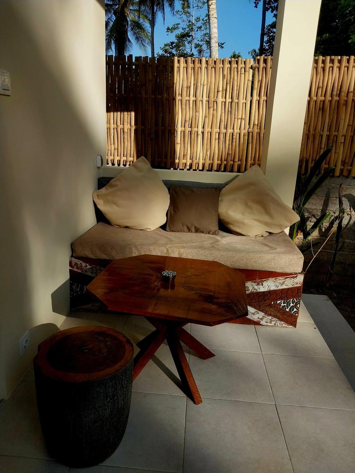 Twiny'S Hotel Kuta  Ngoại thất bức ảnh