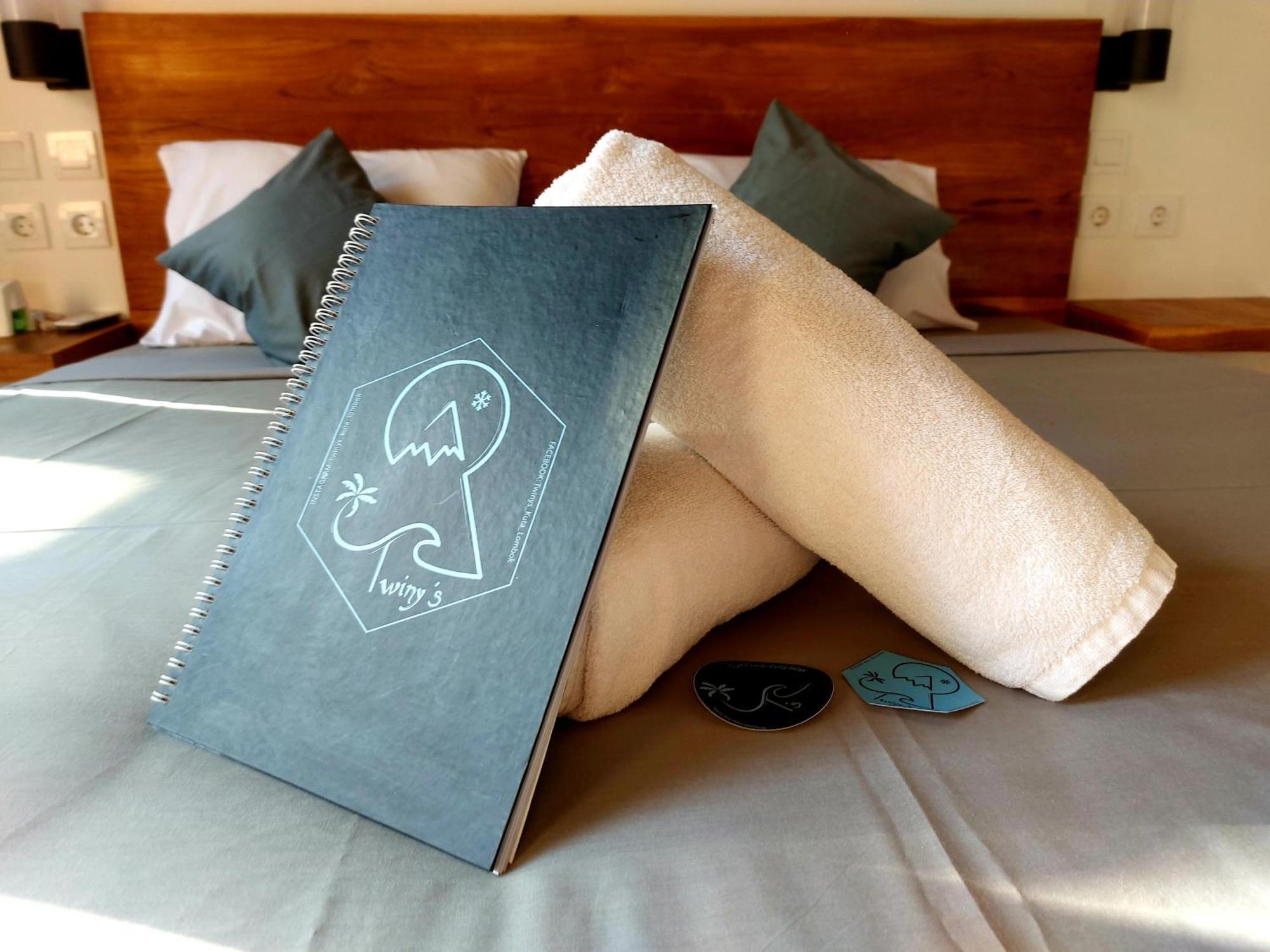 Twiny'S Hotel Kuta  Phòng bức ảnh