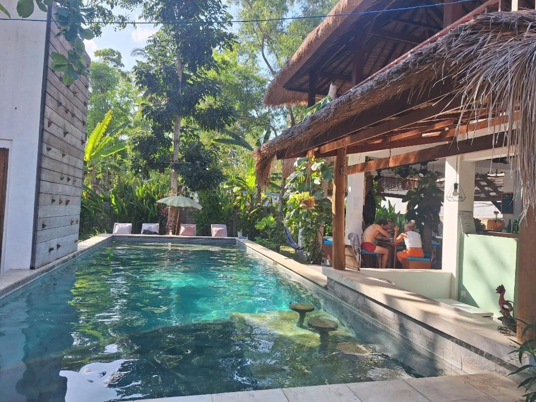 Twiny'S Hotel Kuta  Ngoại thất bức ảnh