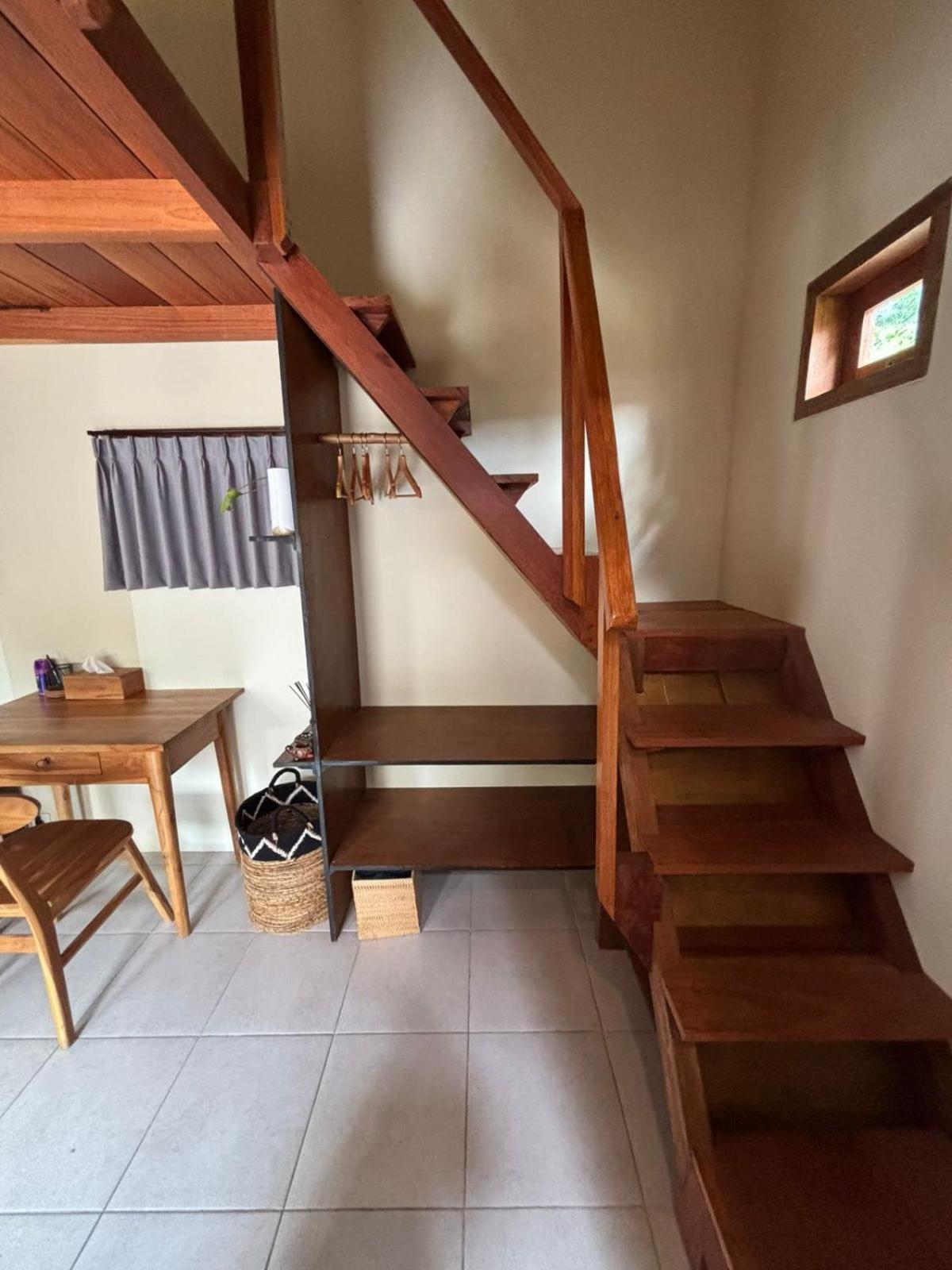 Twiny'S Hotel Kuta  Ngoại thất bức ảnh
